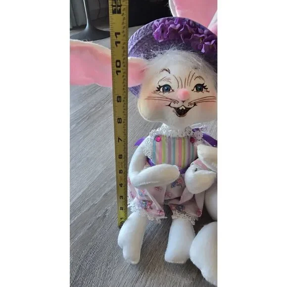 2009 Annalee Mr & Mrs Easter Bunny Rabbit Plush - Picture 2 of 16